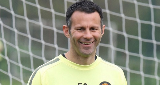 ryan giggs dresses. Manchester United midfielder Ryan Giggs claims his side are not worried about being caught by Chelsea and are determined to win their remaining matches.