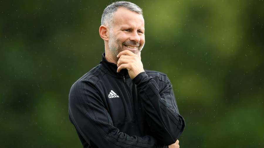 Legendary Manchester United player Ryan Giggs has won 36 trophies in his entire career | SportzPoint 